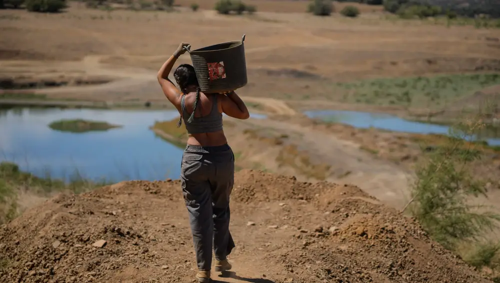 Dos guerreros enfrentados, claves para datar como íbero el yacimiento de Sierra Boyera