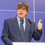 Puigdemont lamenta que el sistema político español "continua con el ancho de vía ibérica"