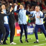 Vilda celebra el título de campeonas del mundo