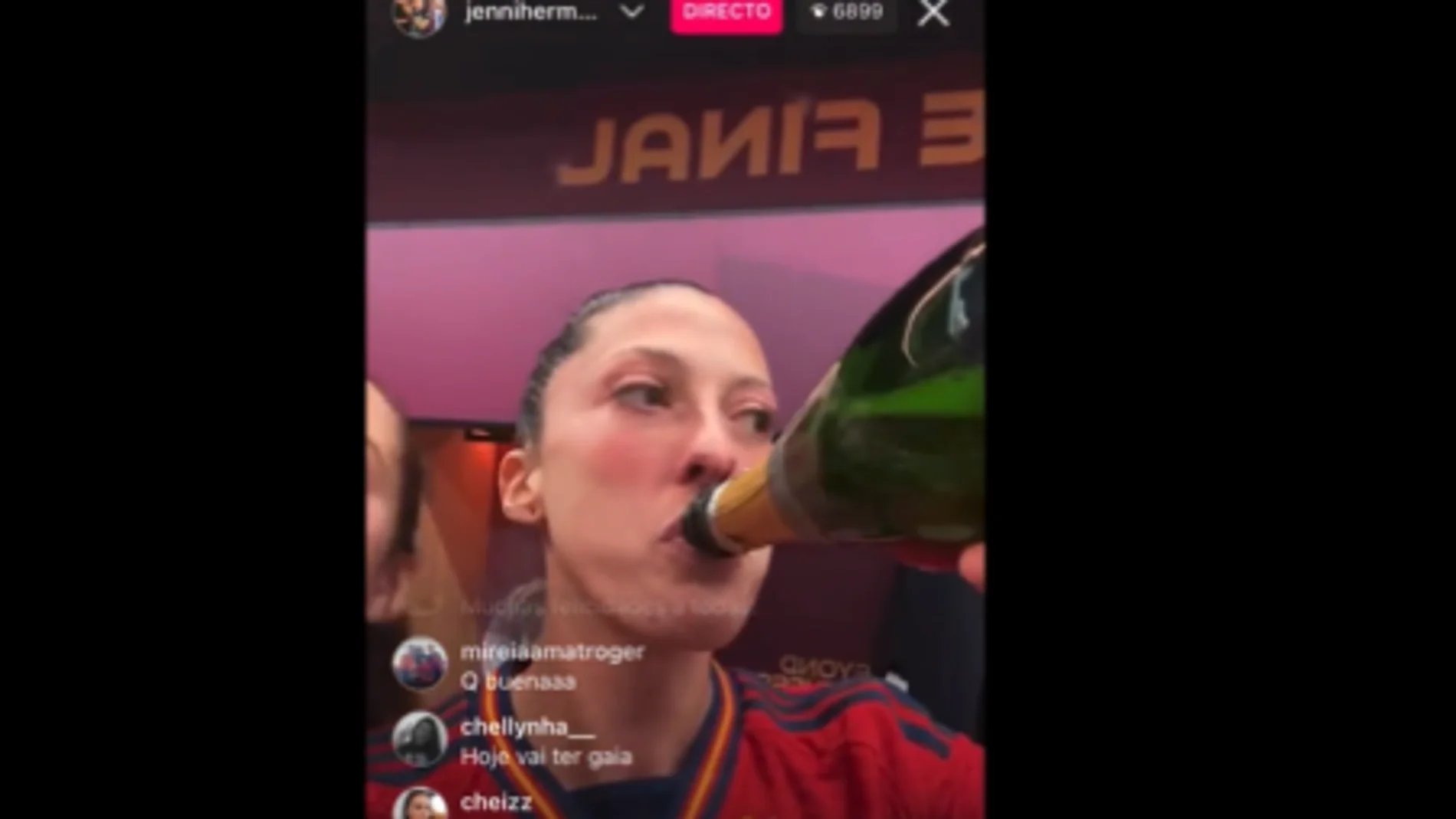 El directo de Jenni Hermoso en el vestuario