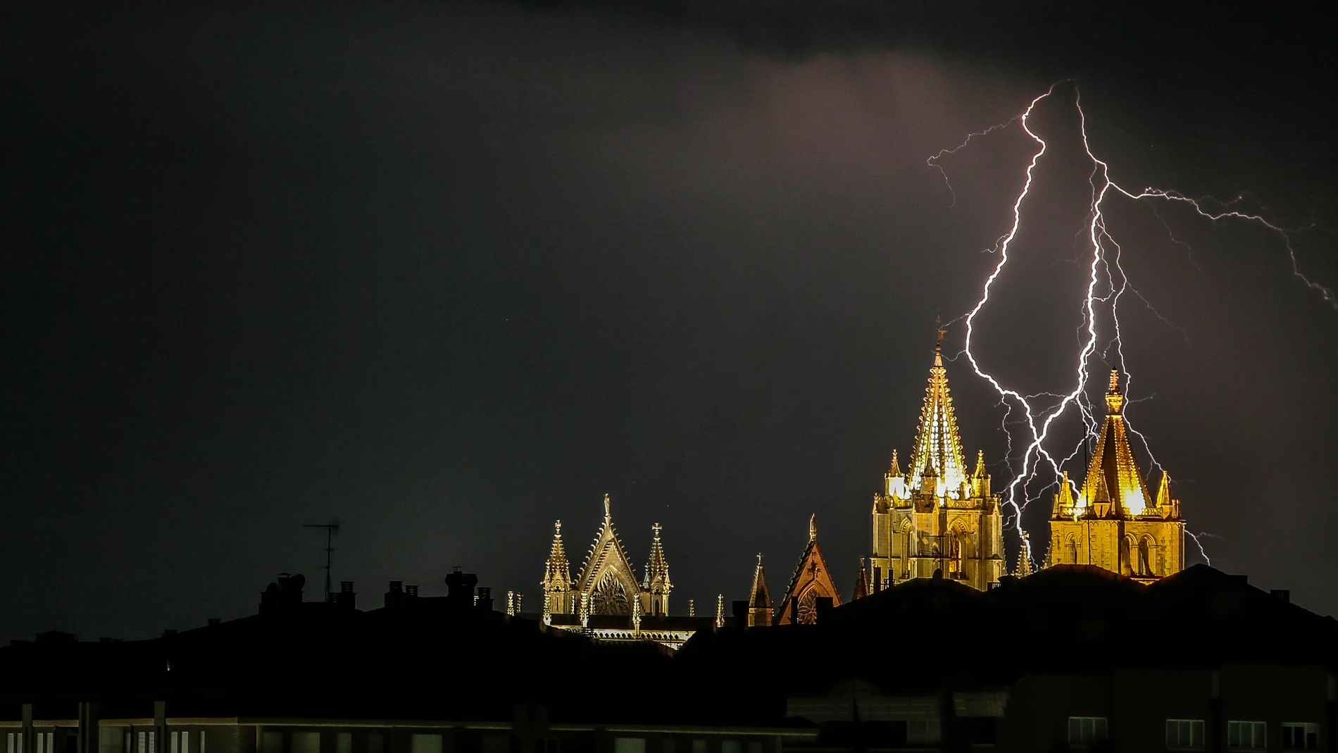 Tormenta veraniega en León