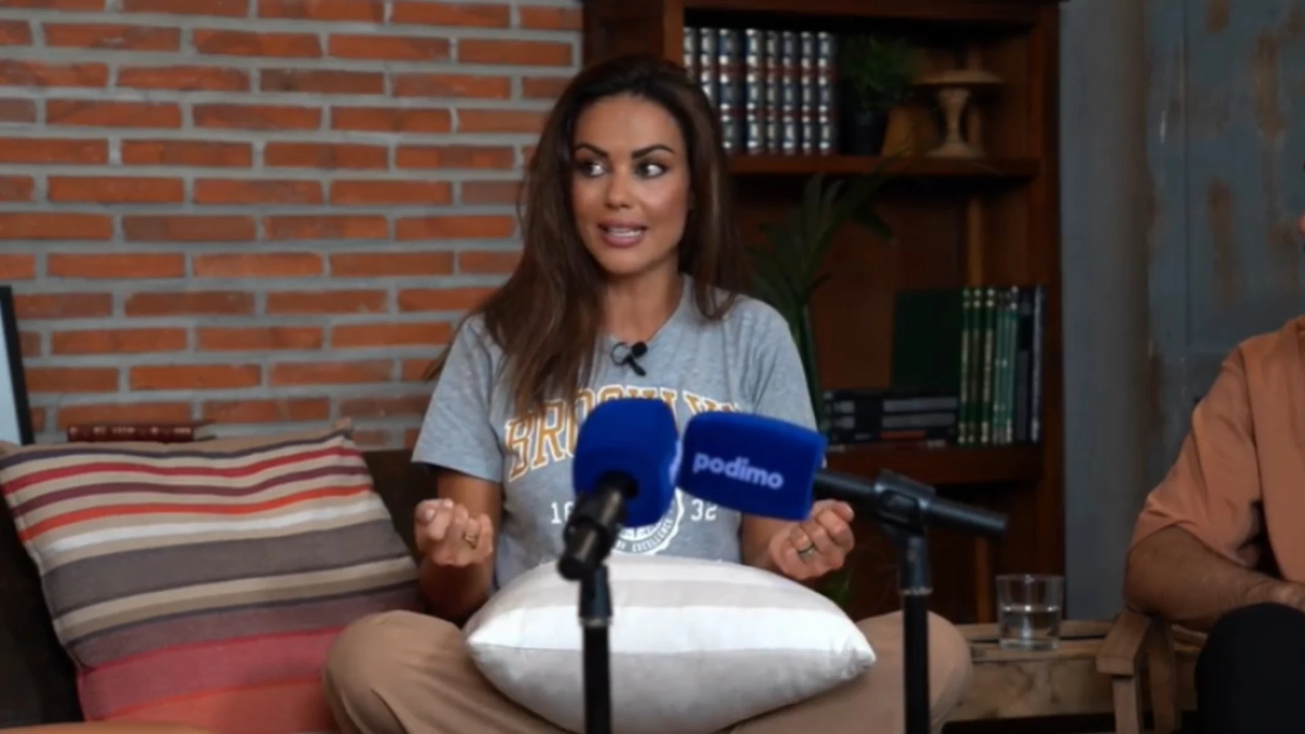 Lara Álvarez en el podcast de Nagore Robles