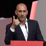Luis Rubiales está a la espera de la resolución del TAD