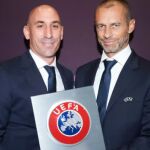 Luis Rubiales junto a Aleksandr Ceferin