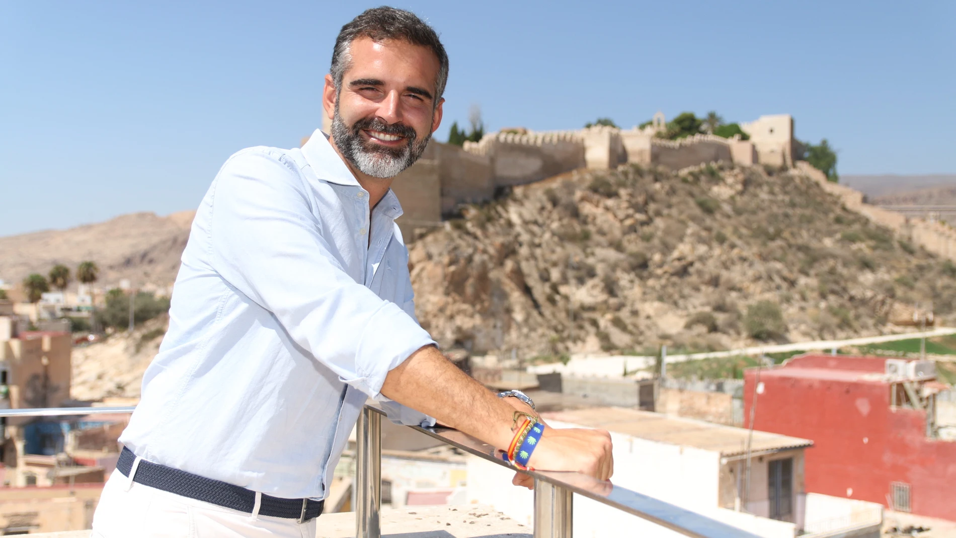 El consejero de Sostenibilidad y portavoz del Gobierno andaluz Ramón Fernández-Pacheco durante la entrevista a Europa Press, a 25 de agosto de 2023, en Almería, (Andalucía, España). 25 AGOSTO 2023 Rafael González / Europa Press 25/08/2023
