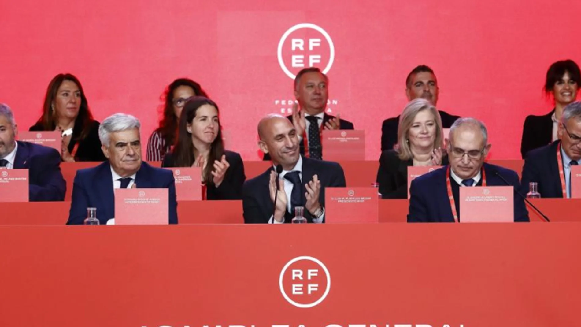 Luis Rubiales, en la Asamblea Extraordinaria de la RFEF