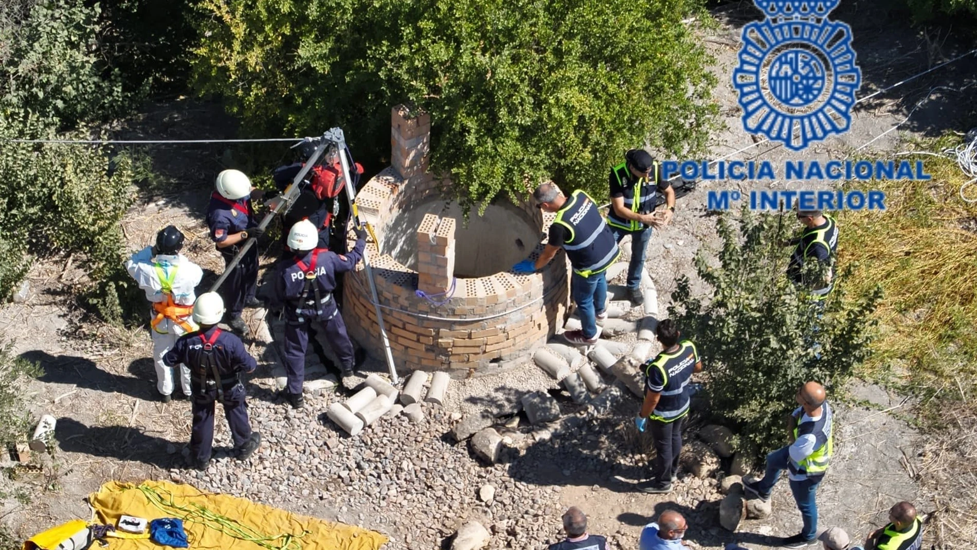 El pozo donde fue localizado el cuerpo