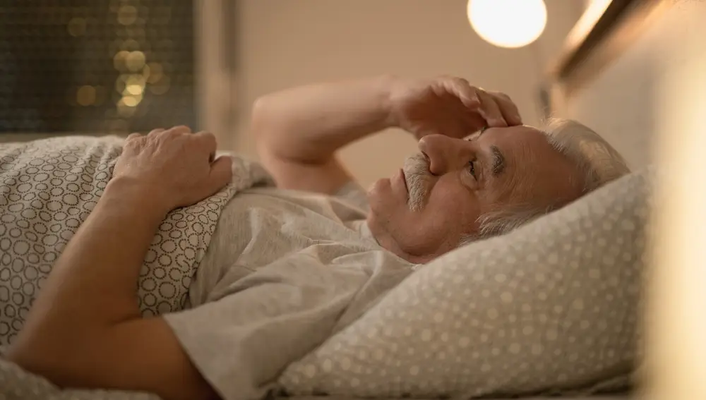 Un experto revela cuál es la temperatura ideal para dormir bien a los 60 años
