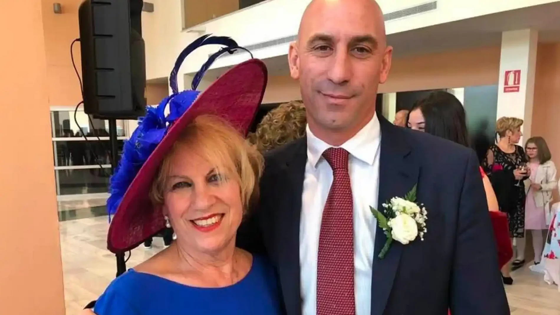 ¿Quién es la madre de Luis Rubiales?