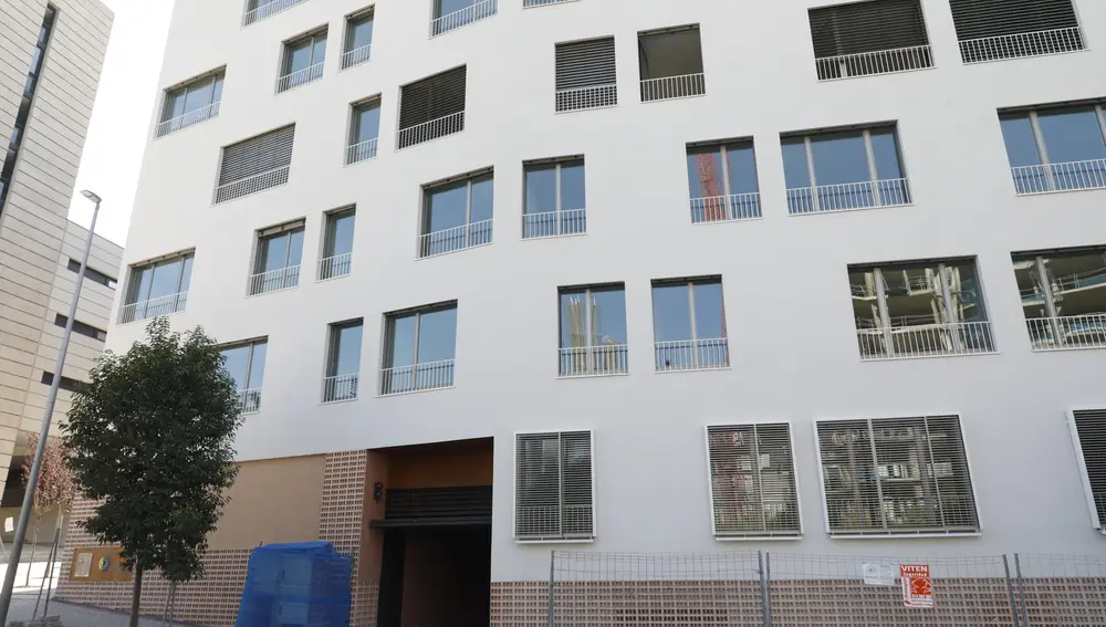 Así es la fachada de los pisos "asequibles" impulsados por el Ayuntamiento de Madrid