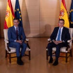 Reunión en el Congreso entre Pedro Sánchez y Alberto Núñez Feijóo