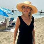Carmen Lomana