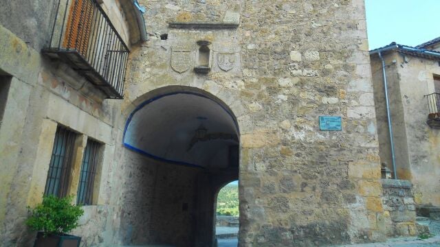 Puerta de la Villa de Pedraza