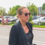 Rocío Carrasco, a su llegada al tanatorio de Tres Cantos