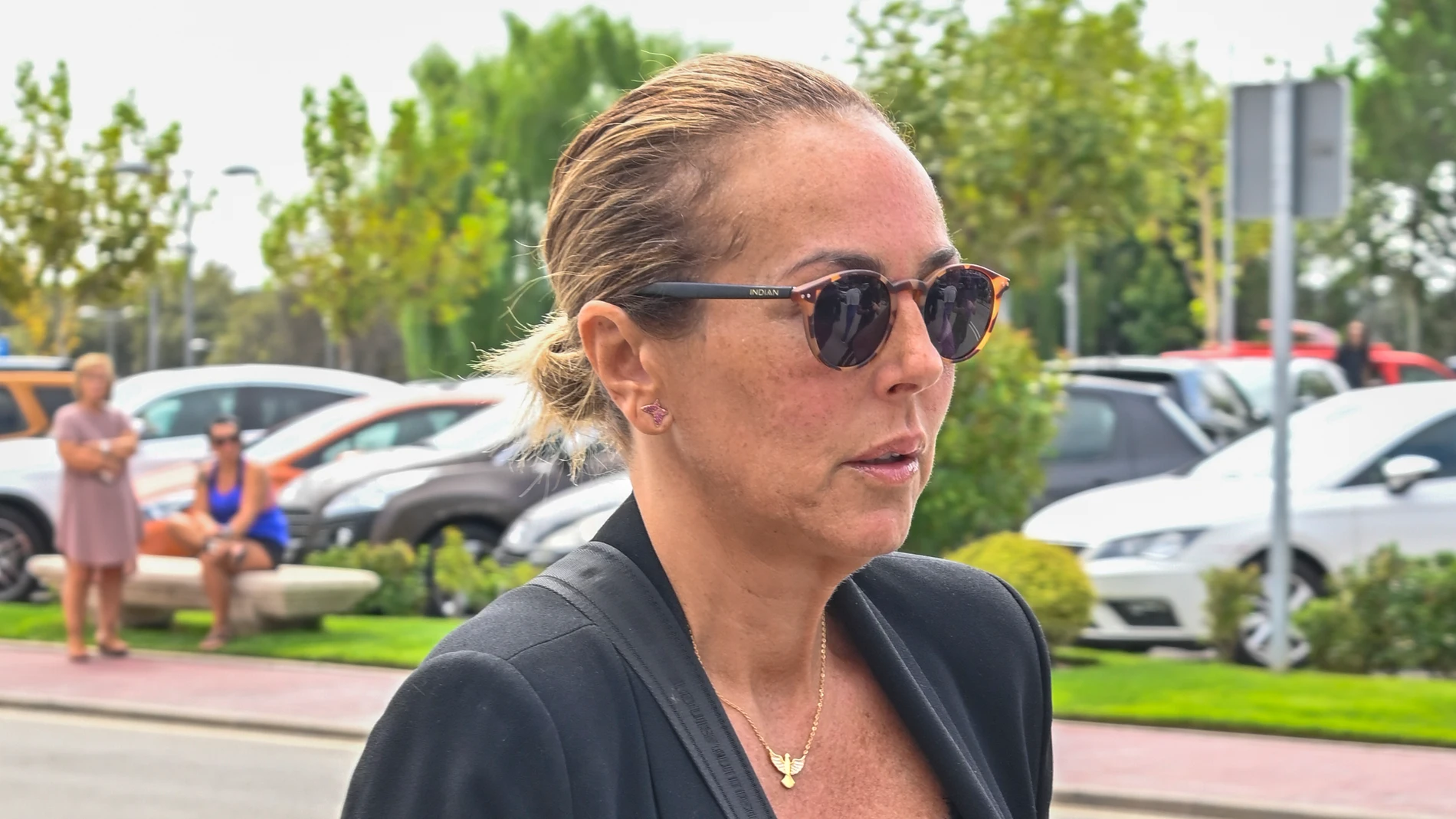 Rocío Carrasco, a su llegada al tanatorio de Tres Cantos