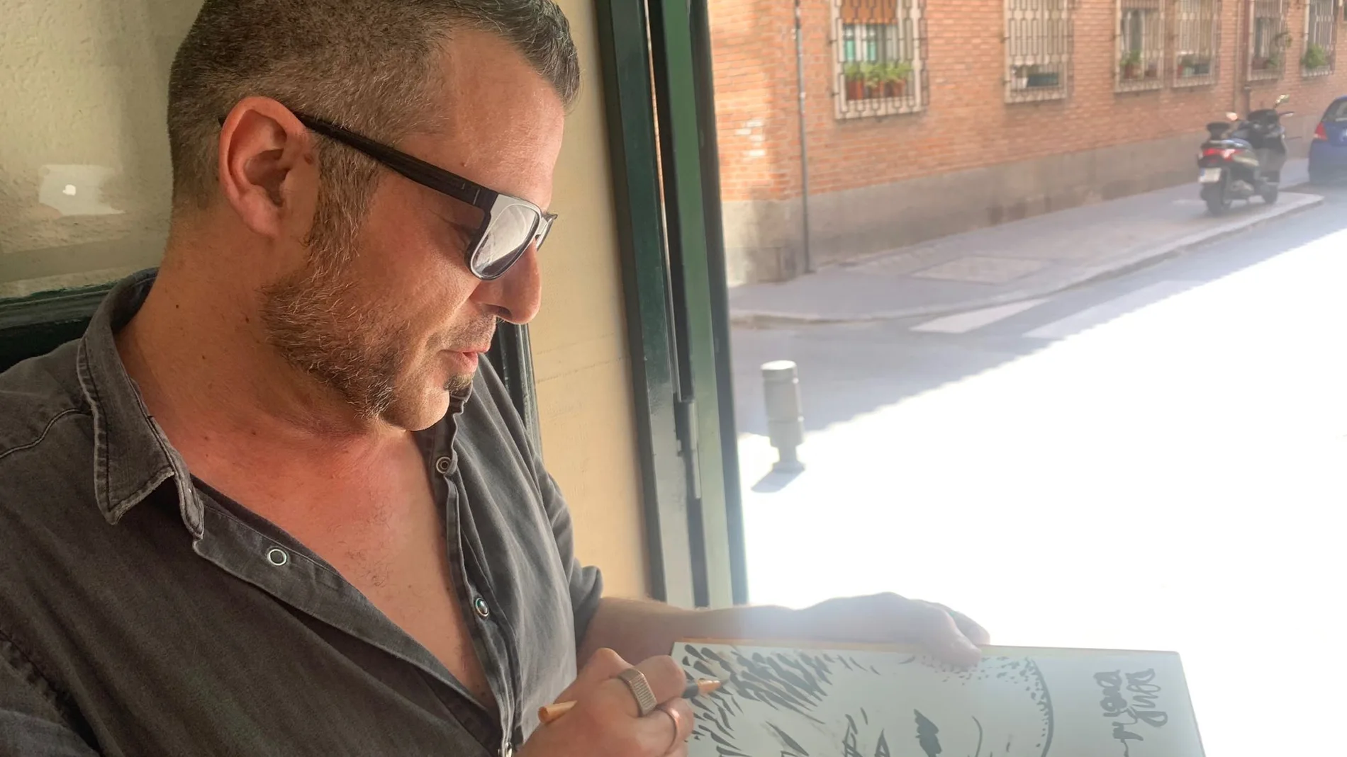 El autor de cómics David Rubín renuncia a participar en unos premios por no haber ninguna mujer entre los finalistas