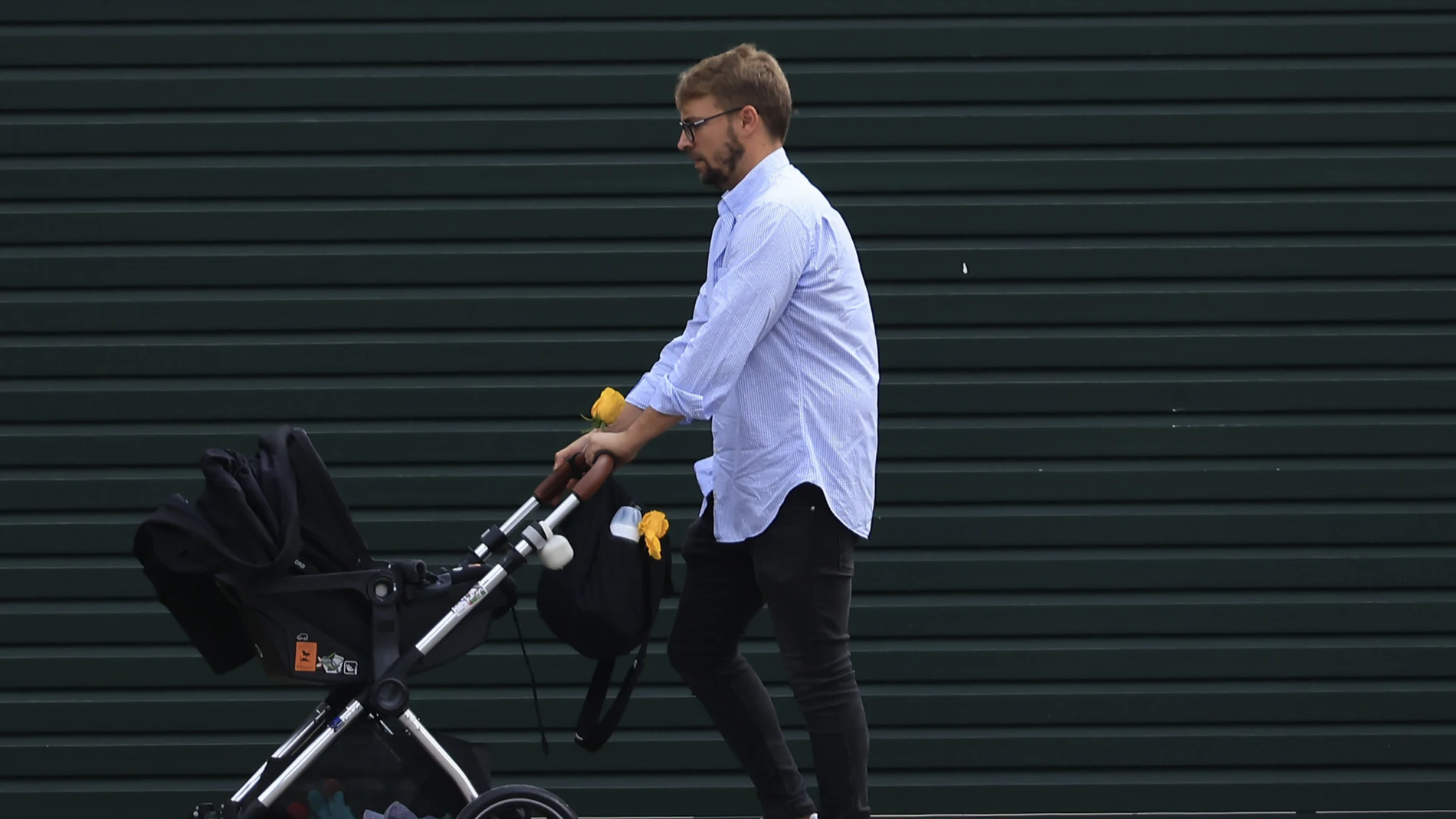 José María Almoguera, hijo de Carmen Borrego