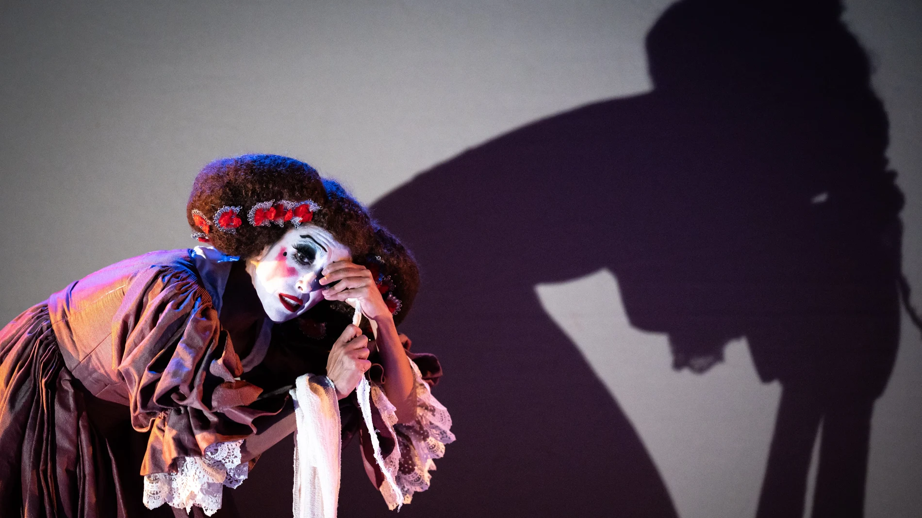 La actriz María Jáimez actúa durante la presentación del monólogo ‘La Tuerta', en el teatro Fernán Gómez, a 6 de septiembre de 2023, en Madrid (España).