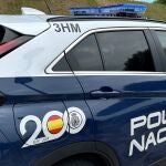 Unos encapuchados asaltan con mazas un bar de Batán y roban mil euros de las tragaperras