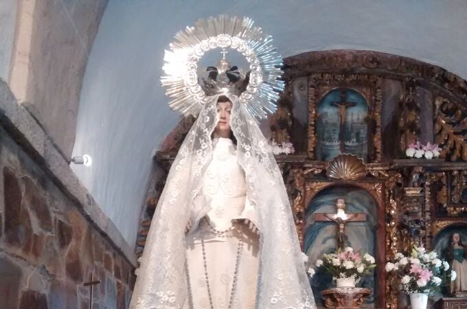 Dulce Nombre de María en la iglesia parroquial de Santa María de Zardaín, en Tineo, Asturias