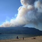Uno de los incendios de Canadá de este verano en McDougall Creek