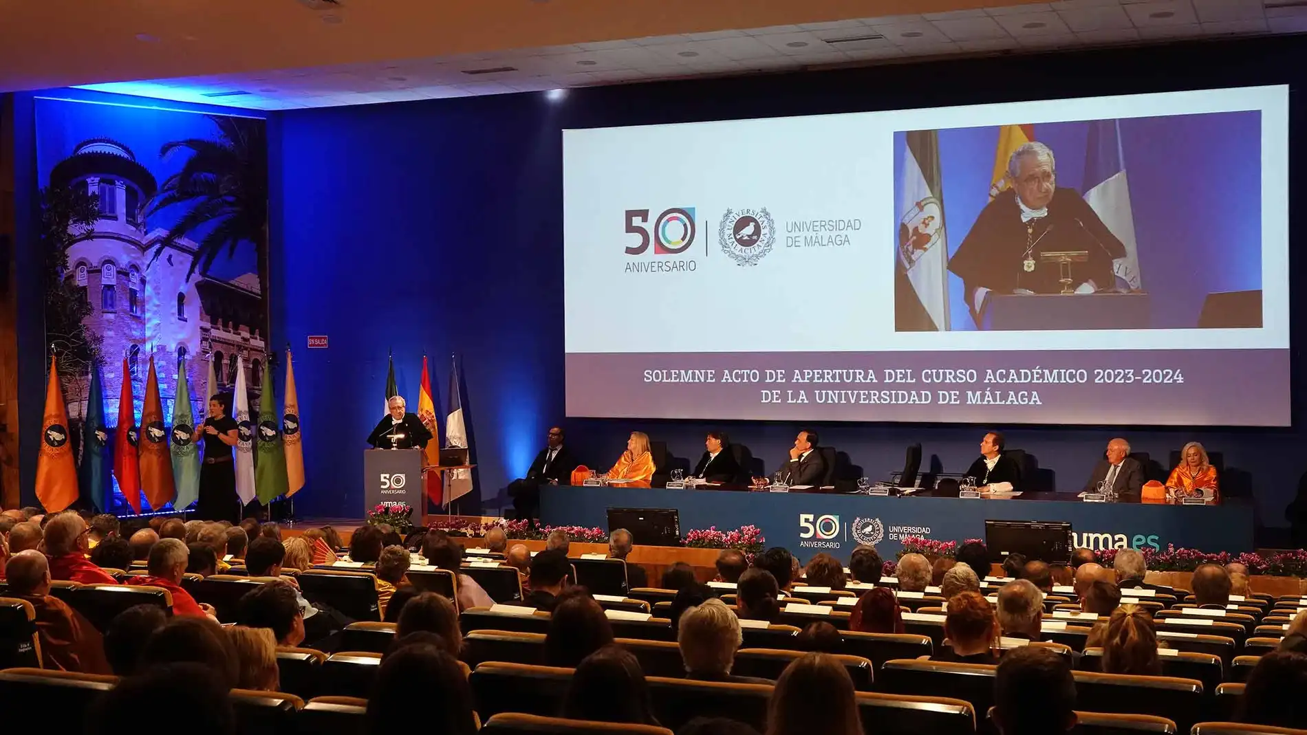 El rector de la Universidad de Málaga, José Ángel Narváez, en el Paraninfo durante el acto de inauguración oficial del curso 2023-24