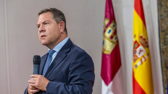 Emiliano García-Page recibe a Alba Redondo