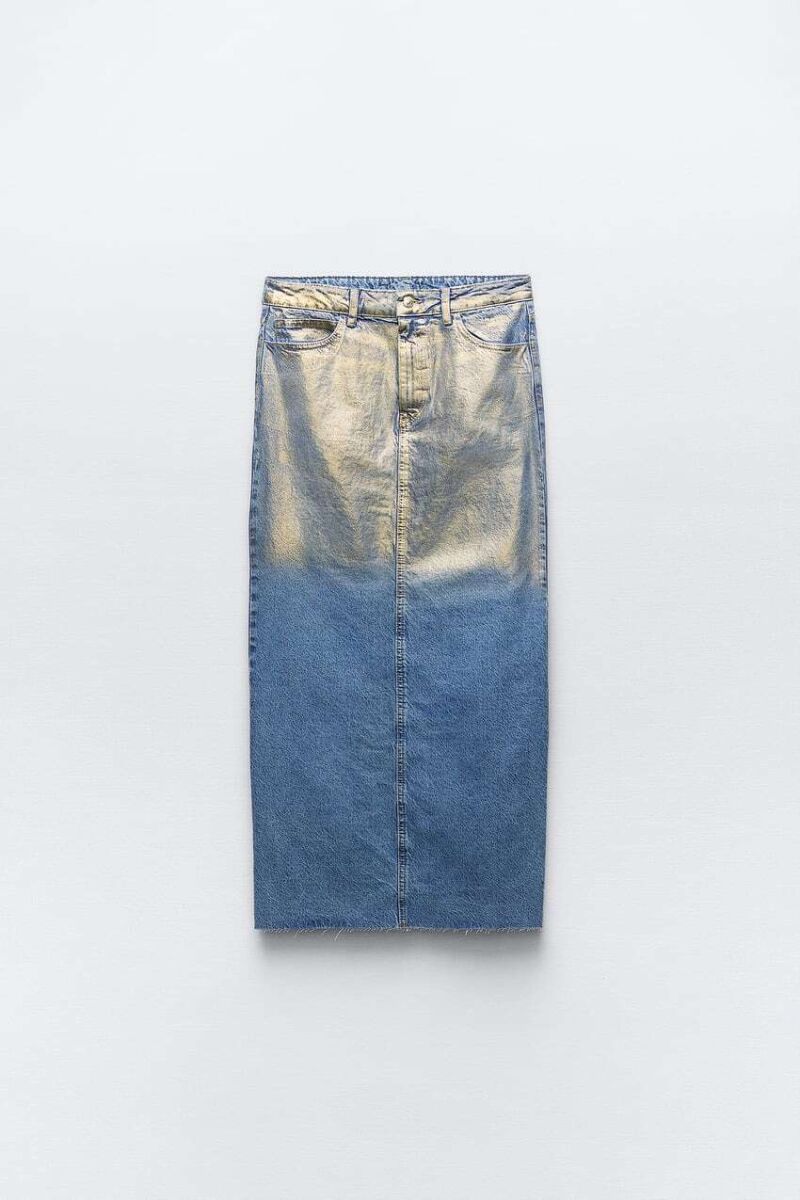 Falda denim.