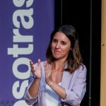 Montero dice que no se puso de perfil al defender el 'sí es sí' cuando lo fácil habría sido echar la culpa al PSOE