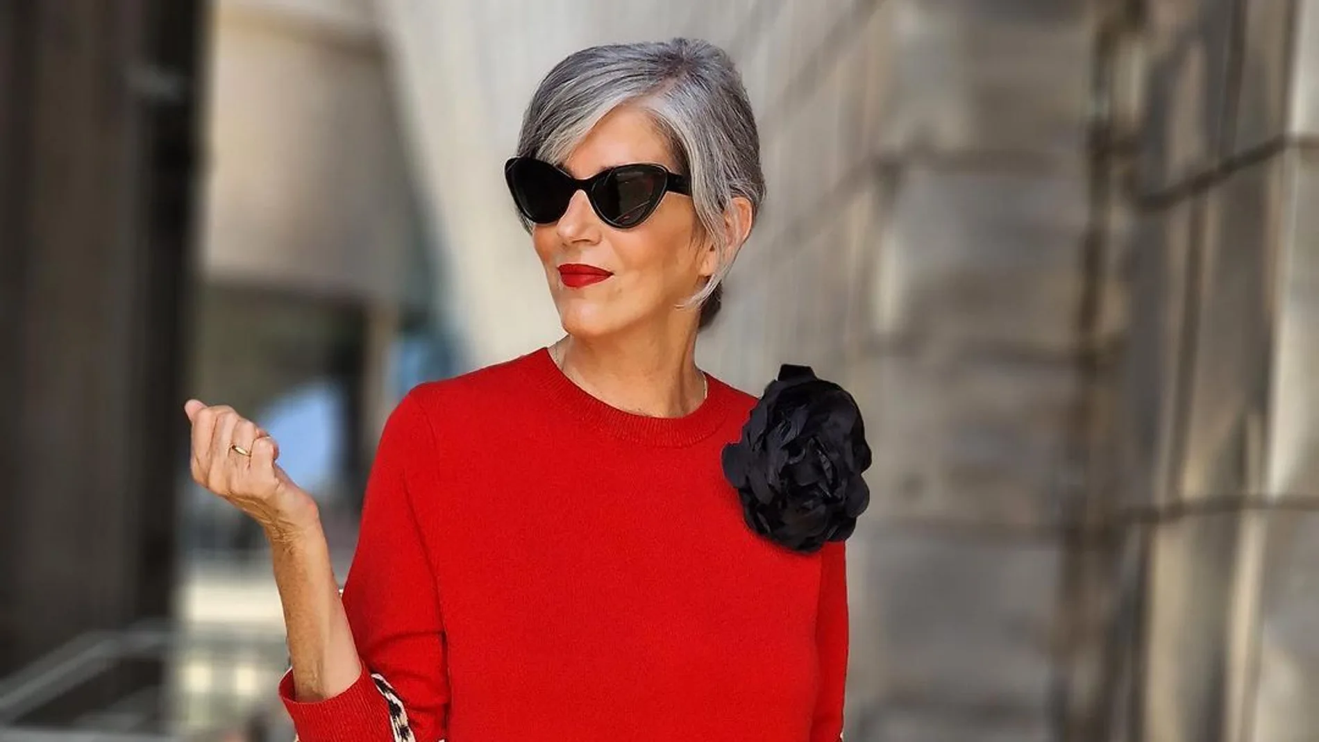 Carmen Gimeno con vestido rojo de Zara.