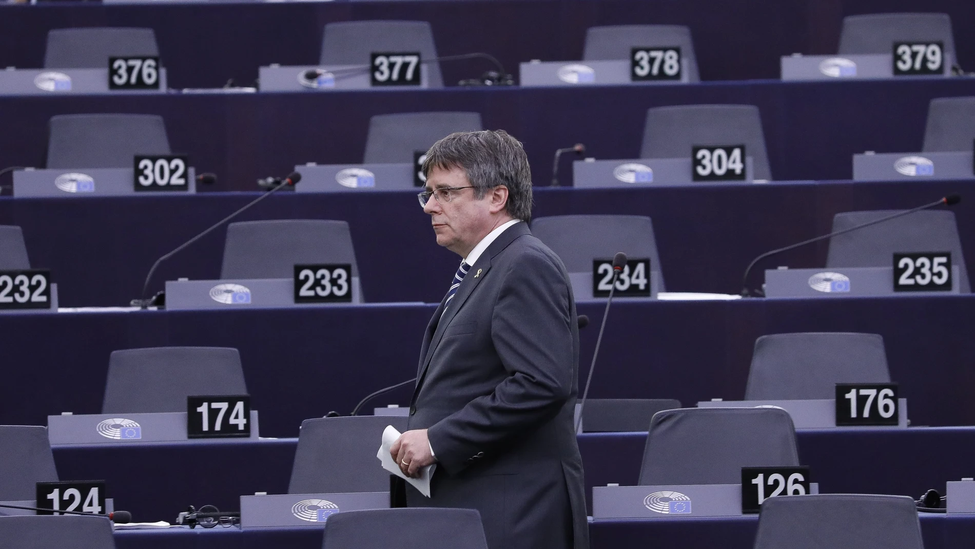 El expresidente catalán Carles Puigdemont en el Parlamento Europeo