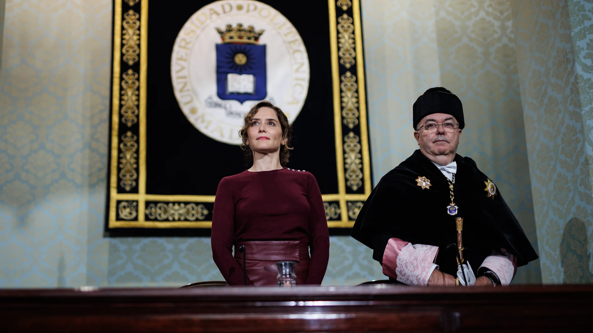 La presidenta Díaz Ayuso en el acto de apertura del curso universitario en el Paraninfo de la Politécnica