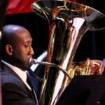 El director de orquesta de un instituto de Alabama Johnny Mims