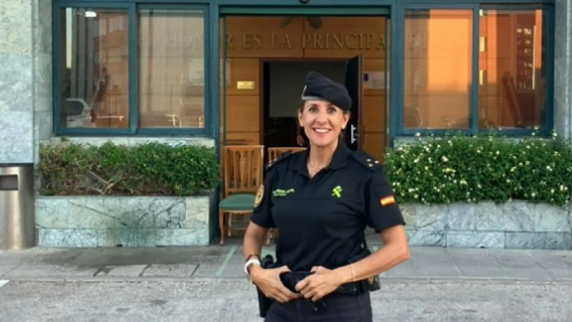 La capitán María Lourdes Ramírez Muñoz