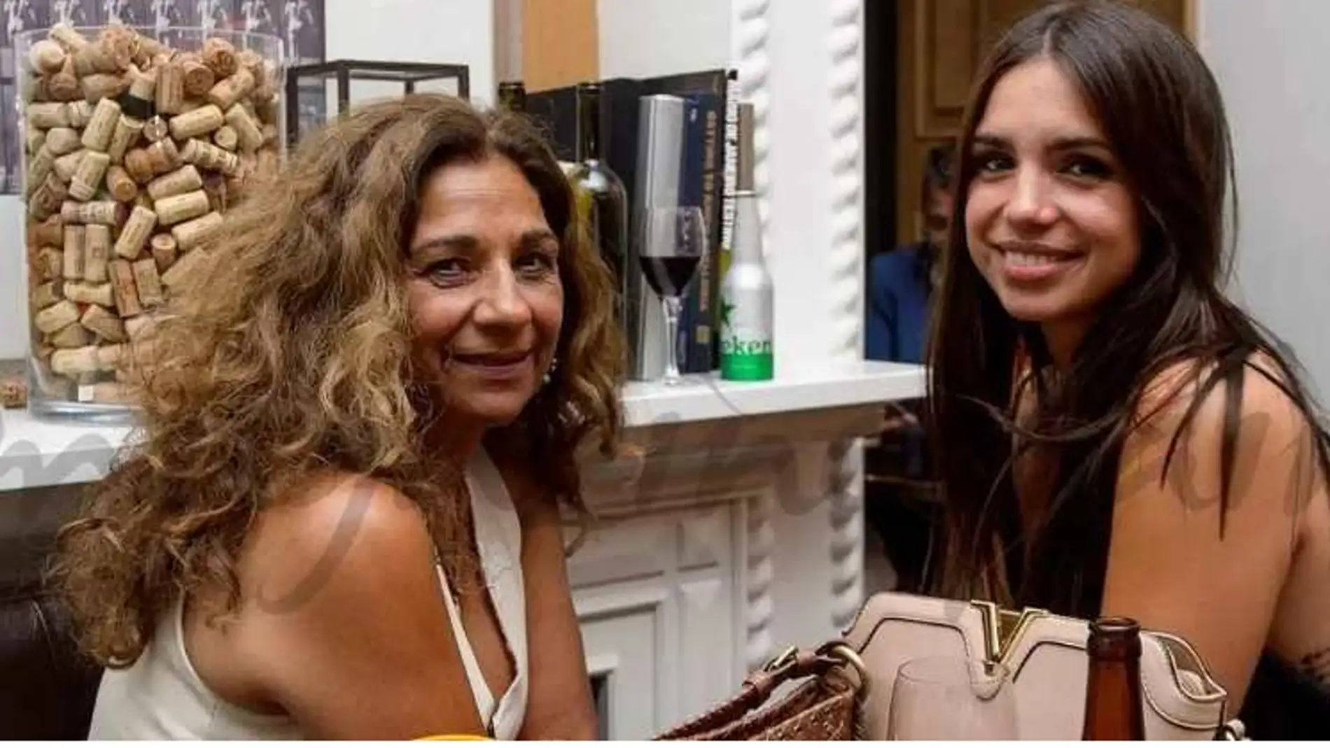 Elena Furiase y Lolita Flores