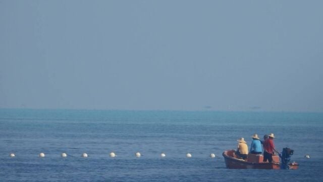 China/Filipinas.- Filipinas denuncia la instalación de una barrera flotante china en aguas en disputa