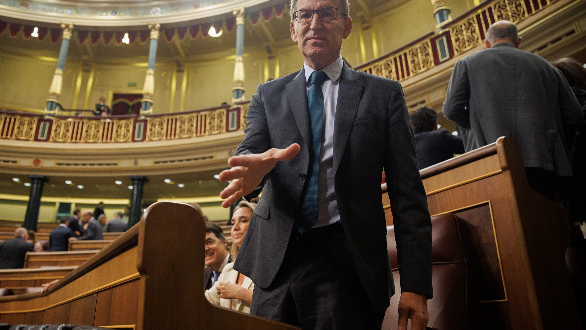 Feijóo se somete mañana a su investidura en el Congreso, la primera con discursos en lenguas cooficiales y pinganillos