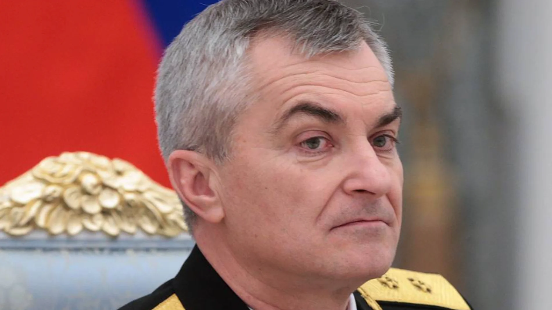 El comandante de la Flota del mar Negro Víktor Sokolov