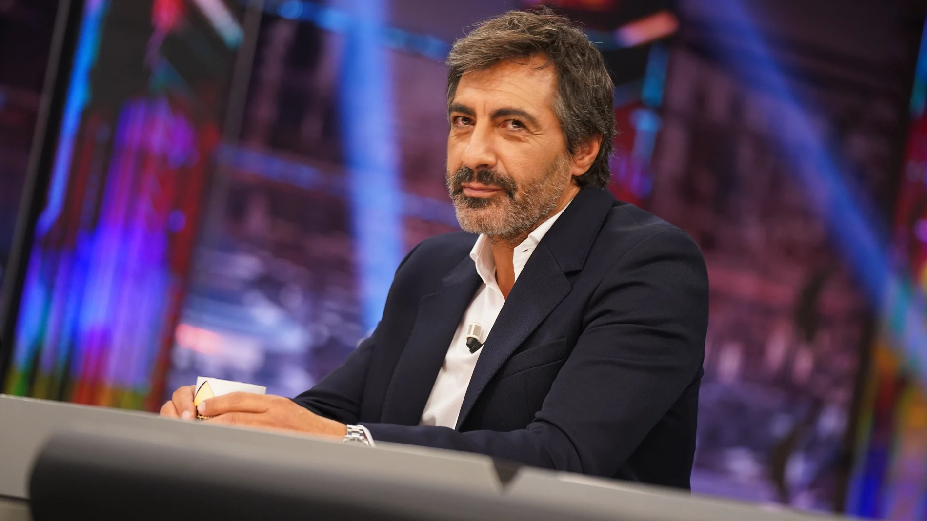 Juan del Val luce enchaquetado en el plató de 'El Hormiguero'