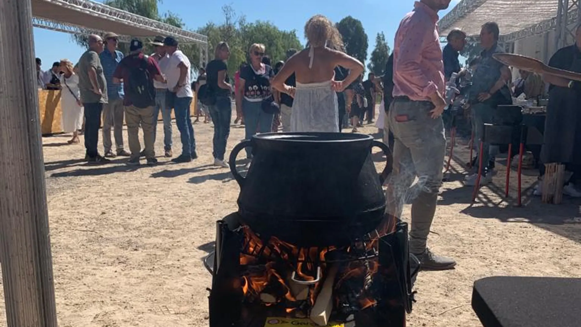 El Concurso de All i Pebre celebrado en el Puerto de Catarroja