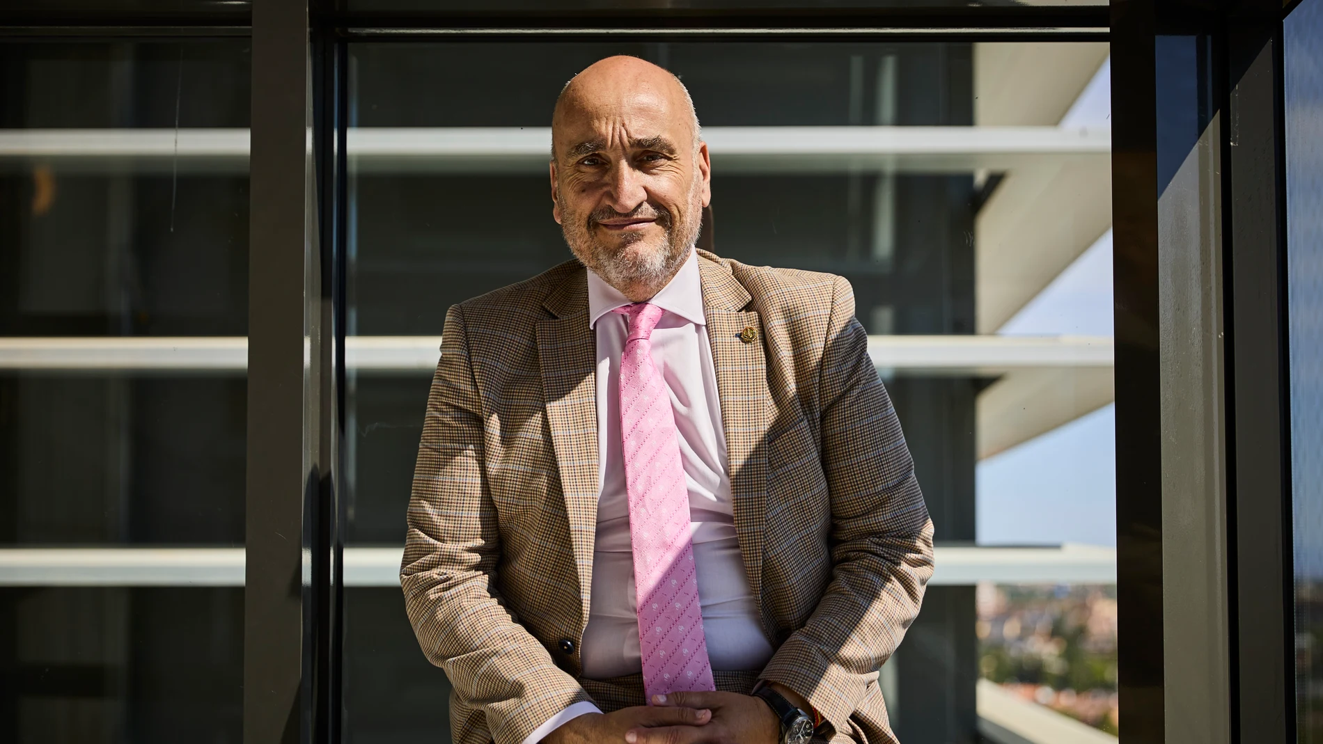 Entrevista con Fernando Santiago Ollero, presidente del Ilustre Colegio Oficial de Gestores Administrativos de Madrid © Alberto R. Roldán / Diario La Razón. 10 05 2023