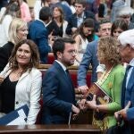 (I-D) La consellera de la Presidencia, Laura Vilagrà; el presidente de la Generalitat de Catalunya, Pere Aragonès; la consellera de Territorio de la Generalitat, Ester Capella y el conseller de Salud, Manel Balcells, durante el Debate de Política General de la legislatura, en el Parlament de Catalunya, a 26 de septiembre de 2023, en Barcelona, Catalunya (España). El debate arranca con el discurso del presidente de la Generalitat de Catalunya y continúa mañana, 27 de septiembre con las intervenciones de los ocho grupos parlamentarios, hasta el viernes, donde se debaten las propuestas de resolución. Las dos sesiones plenarias se celebran mientras siguen los contactos entre ERC y Junts con PSOE y Sumar sobre una hipotética ley de amnistía. El debate coincide con la sesión de investidura del líder del PP en el Congreso de los Diputados. 26 SEPTIEMBRE 2023;ARAGONES;PARLAMENT;DEBATE;POLITICA GENERAL David Zorrakino / Europa Press 26/09/2023