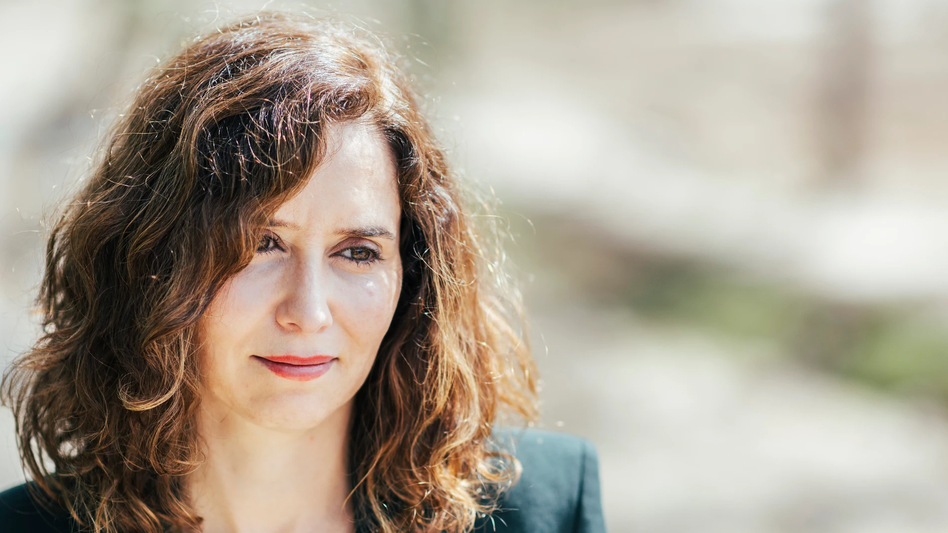 Isabel Díaz Ayuso durante su visita a las obras para paliar los efectos de la Dana en Villamanta@Gonzalo Pérez Mata
