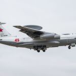 Así es el avión A-50U ruso con radar giratorio