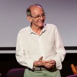 Emilio Guitérrez Caba, sobre el escenario del Teatro Fernán Gómez