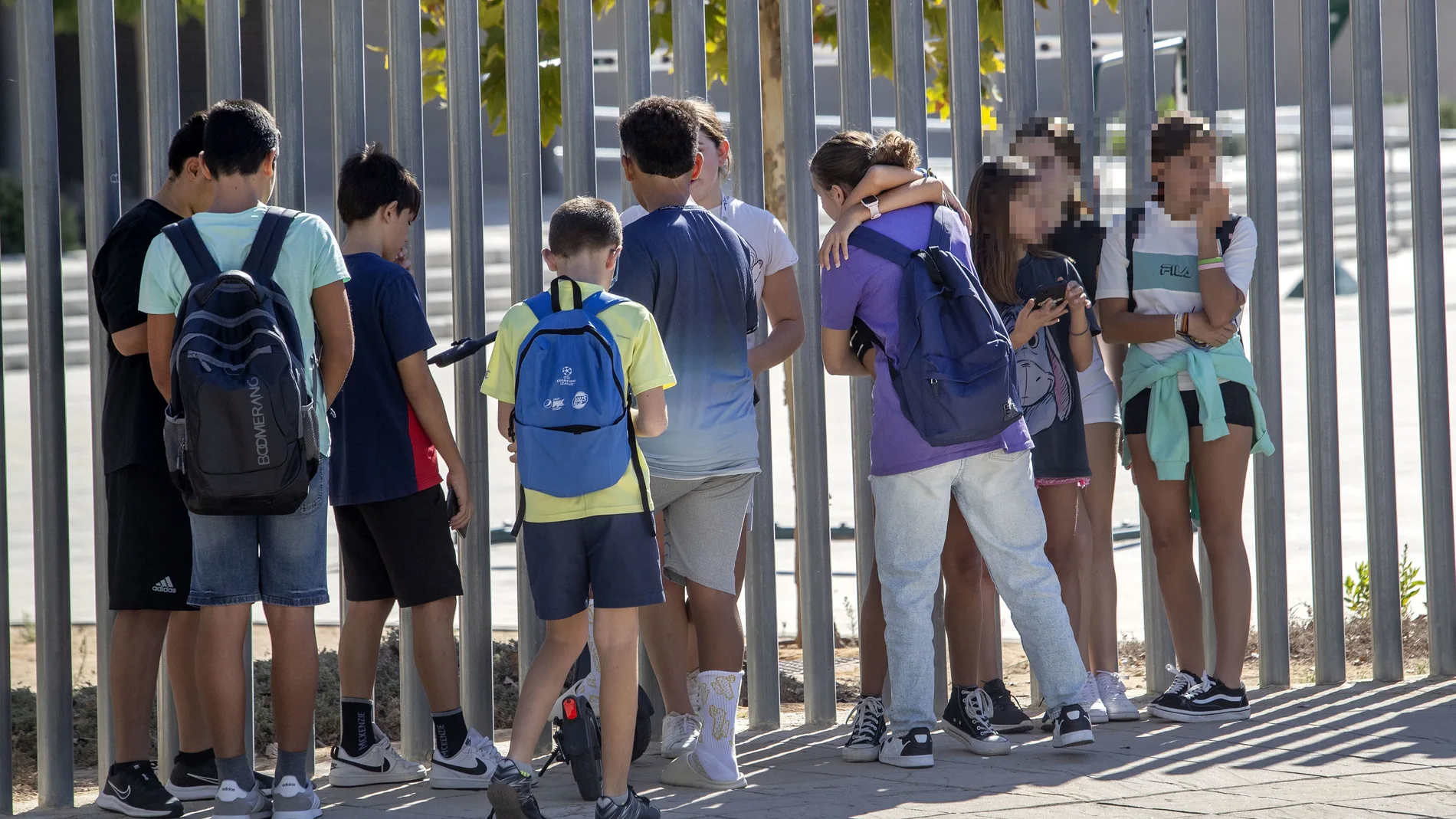 Los alumnos del IES Elena García Armada de Jerez han recuperado parcialmente la normalidad con el retorno a las clases