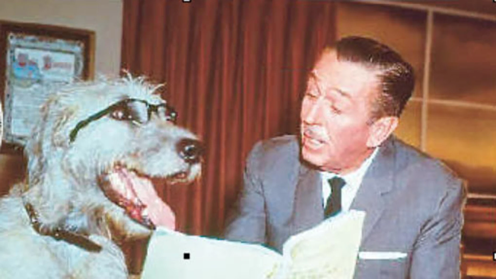 Walt Disney con Pluto