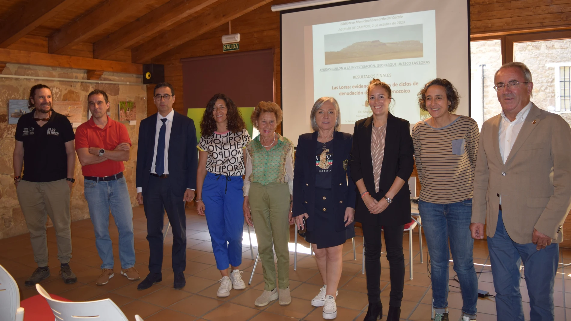 Firma del convenio entre representantes de Gullón y del Geoparque de Las Loras