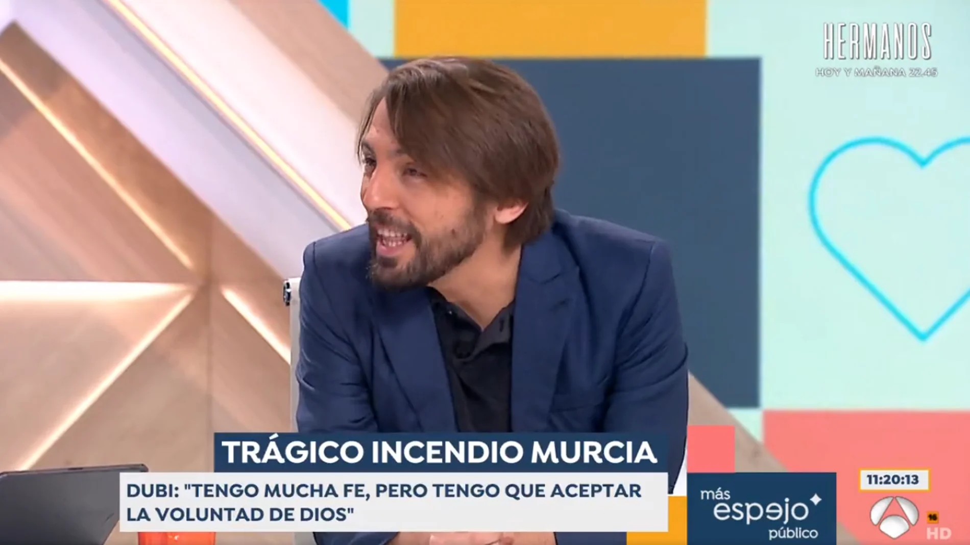 La humana lección de ética periodística de Juan Soto Ivars en 'Espejo Público': "Se nos lleva por delante el sensacionalismo"