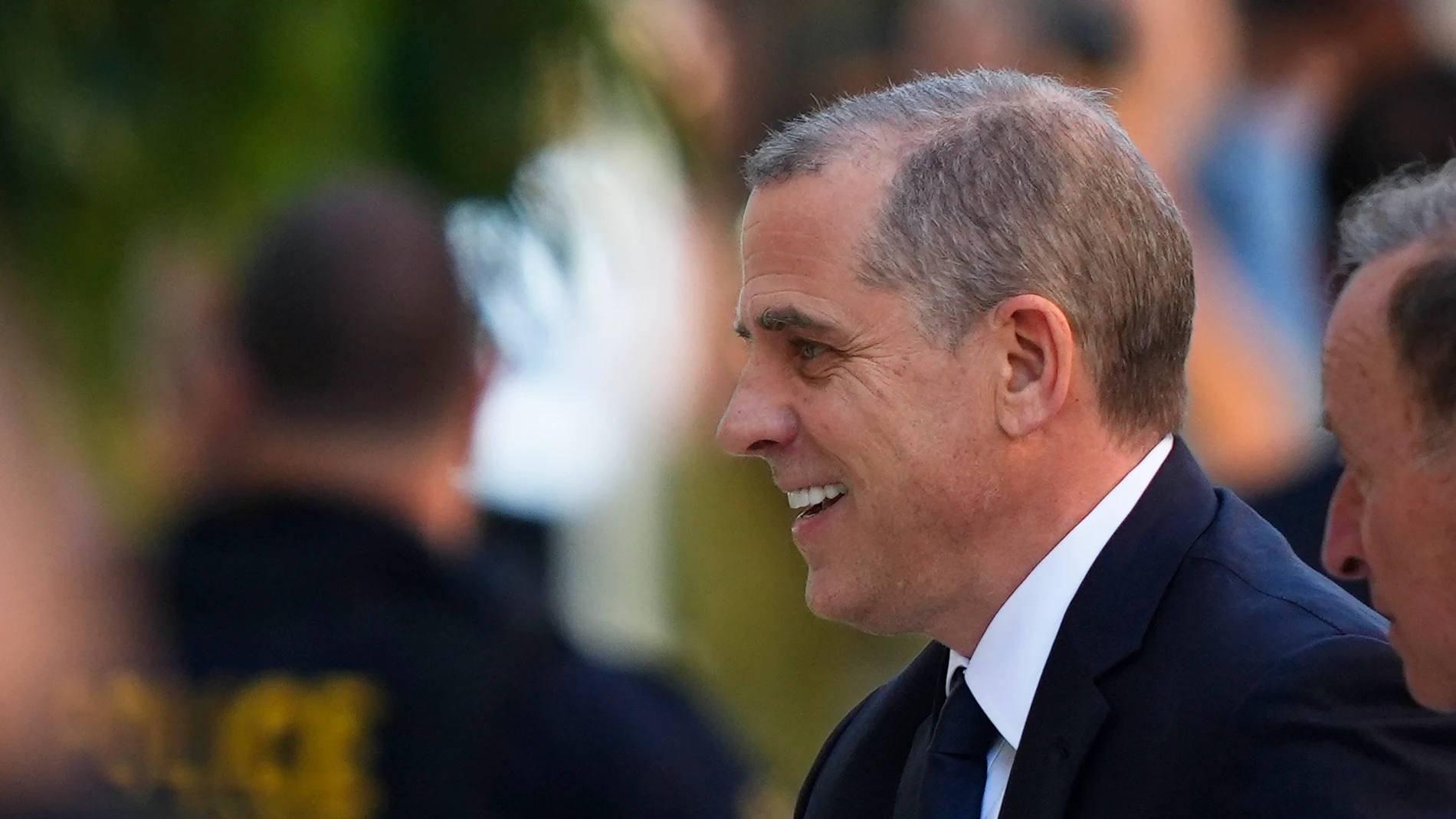 El hijo del presidente Joe Biden, Hunter Biden, llega a una comparecencia ante el tribunal, en Wilmington